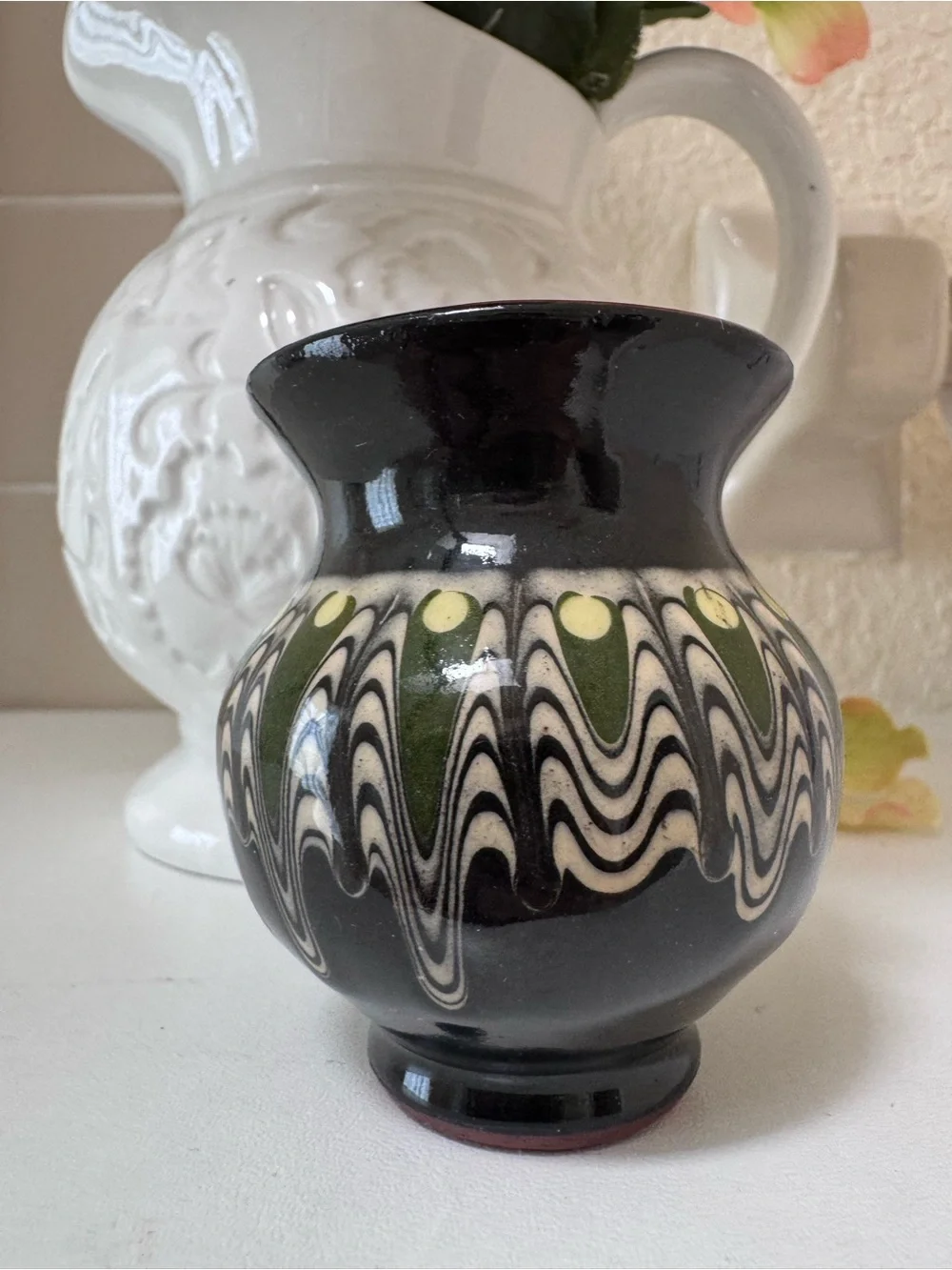 Bulgarian Troyan pottery collectibles miniature vase 🦋